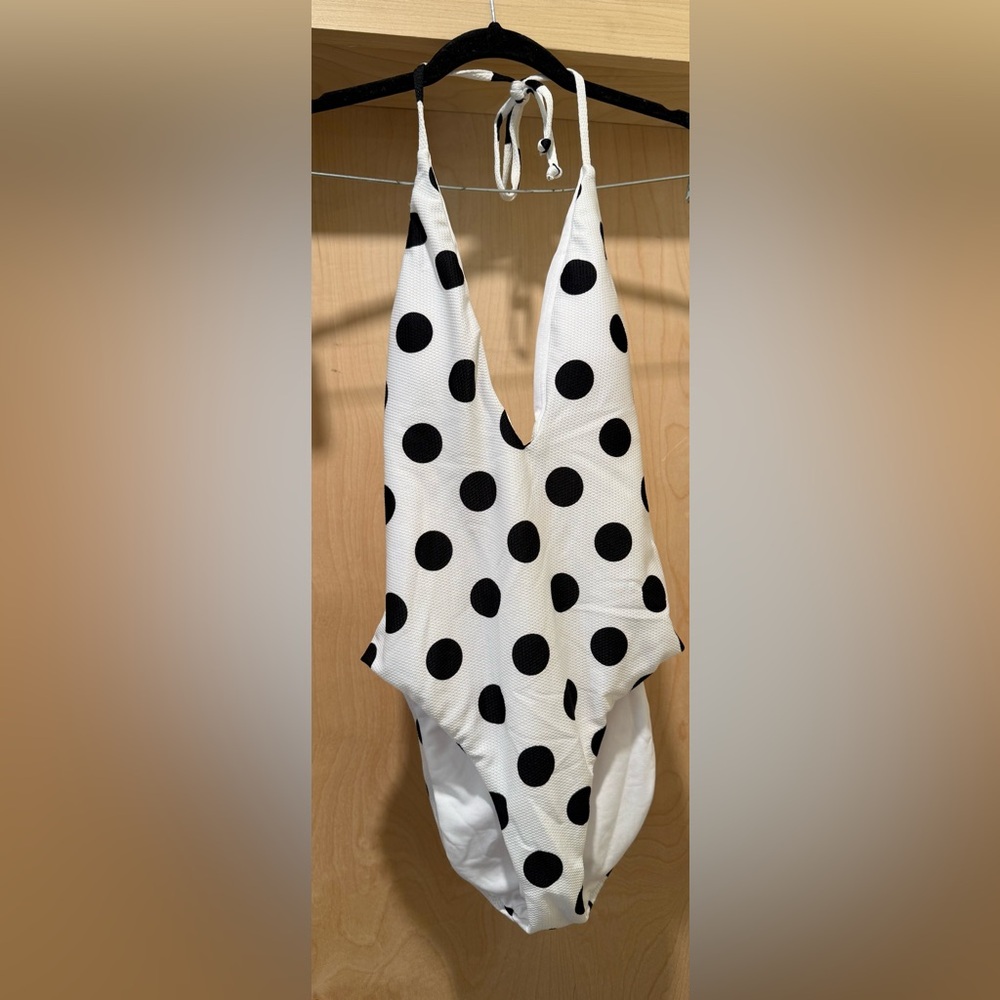 Bar III White and Black Polka Dot One-Piece  Size Medium Swimwear NEW